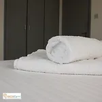 Downtown شقة لارنكا
