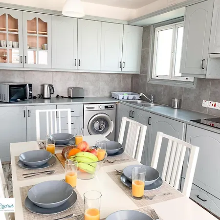 Downtown Apartament Larnaca