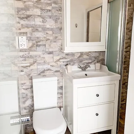 Downtown Apartment Larnaca